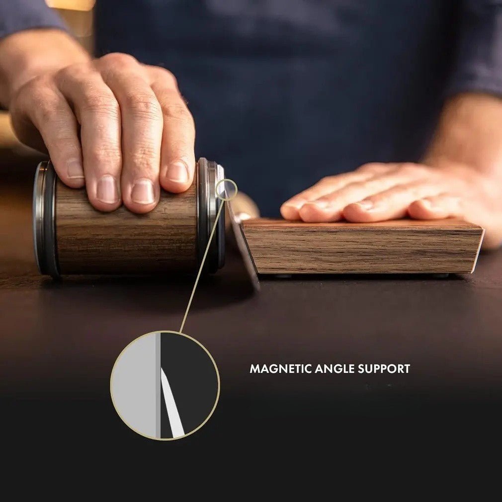 Utilisation aiguiseur couteau bois massif avec support magnétique d'angle 15°