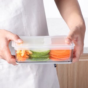 ingrédient fait par la mandoline entreposer