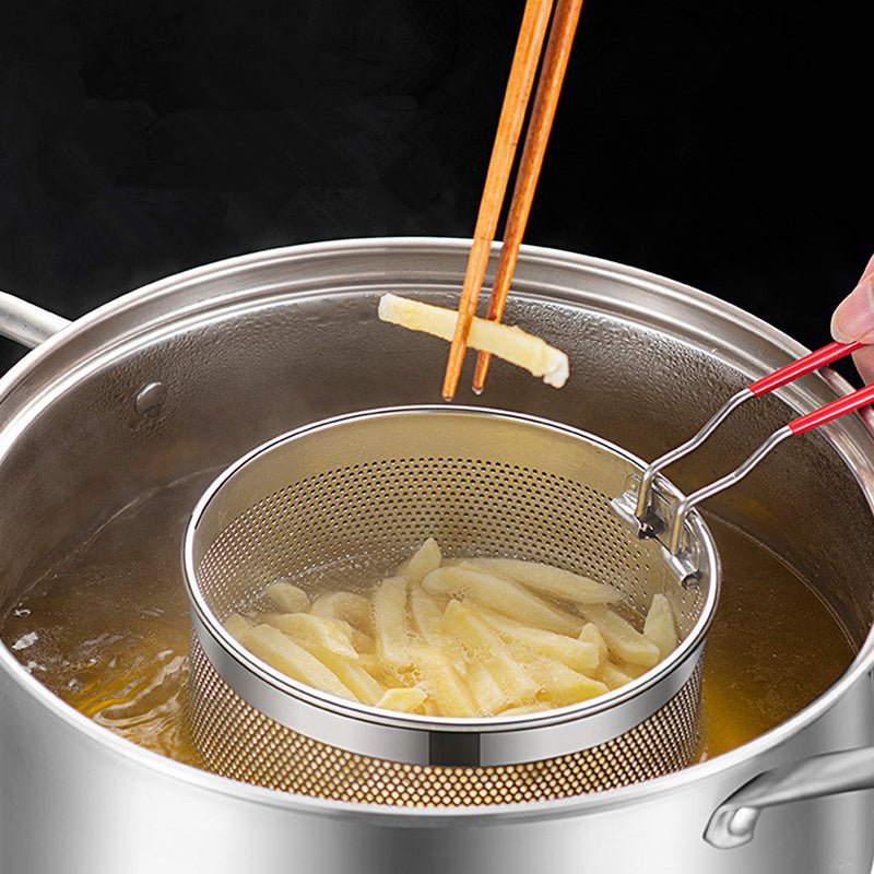 Panier friteuse inox ultra-pratique avec poignée rouge amovible – vue de face fond blanc