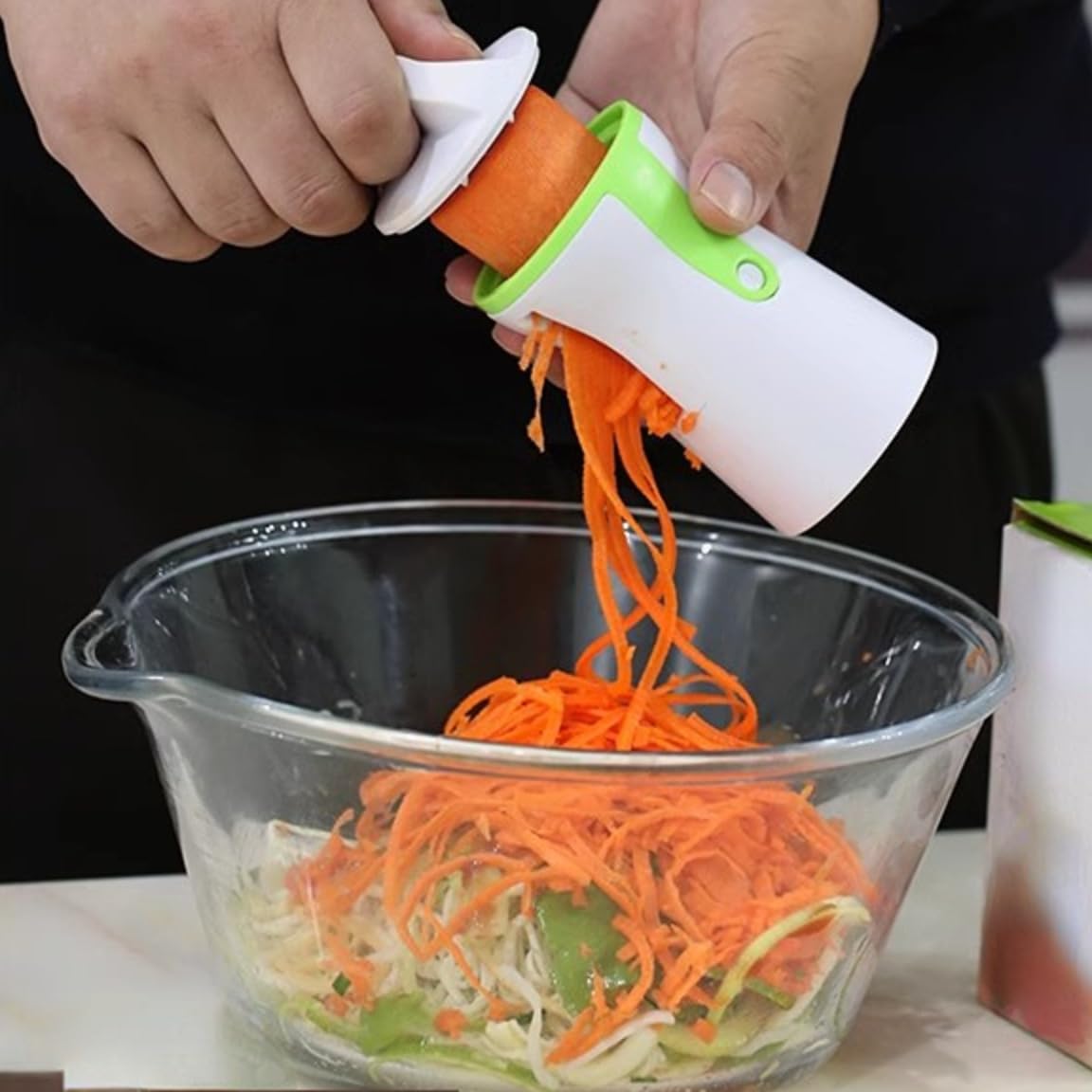 "VegetableSpiralizer™ | Trancheuse à Spirale Légumes & Concombre | Duocuisine" - Duocuisine